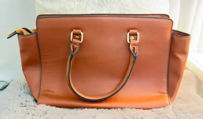 للبيع شنطة Michael Kors - مستعملة بحالة ممتازة جد ا 1