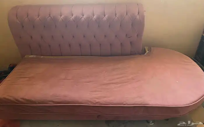كنب ومكيف 2