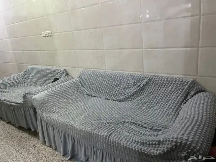 كنب ومكيف 4