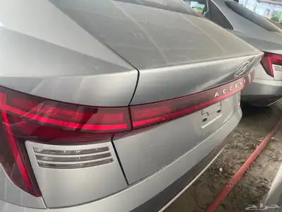 اكسنت 2025 اصفار 2