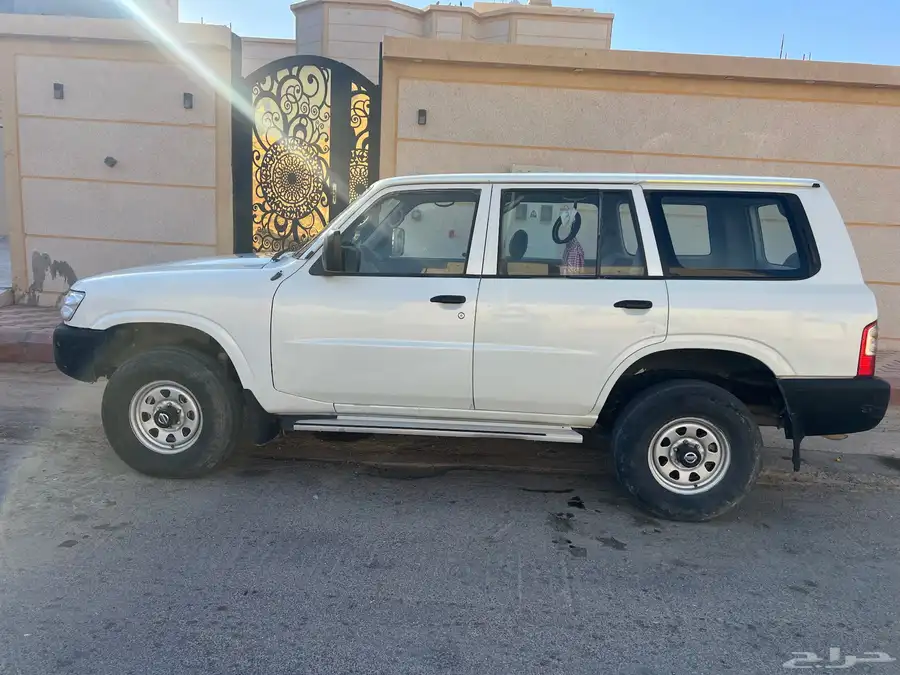 نيسان بترول سفاري 2003 37