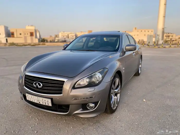 انفنتي 2015 Q70 13