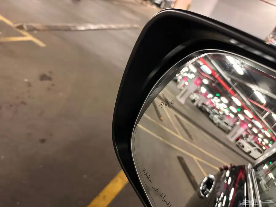 لاندكروزر vxs grand touring بريمي 16