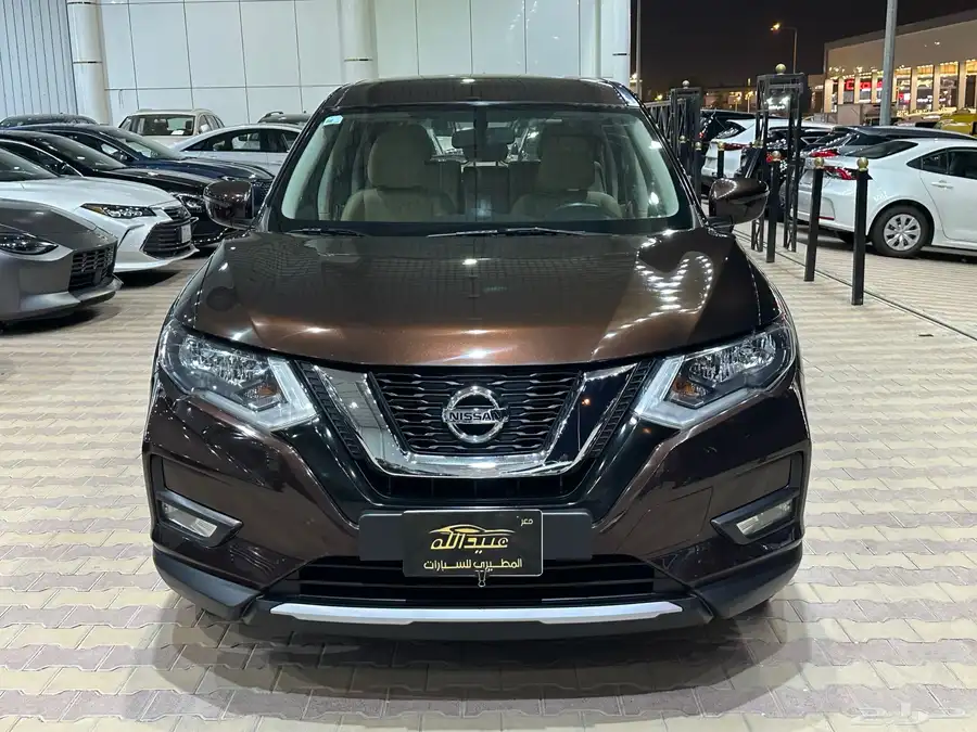 نيسان اكس تريل موديل 2021 دبل 7راكب 1