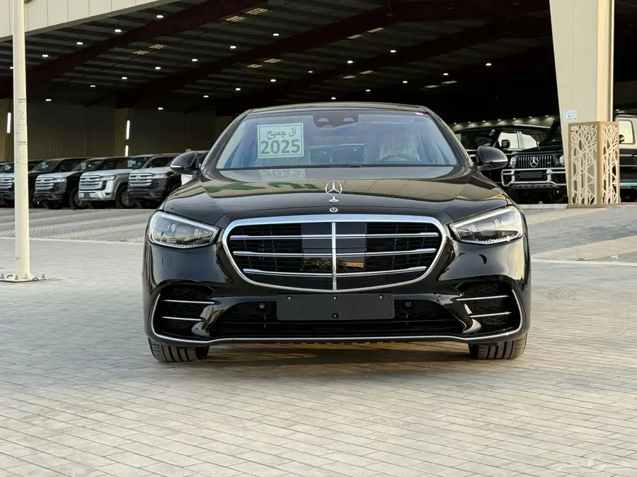 مرسيدس S580 0