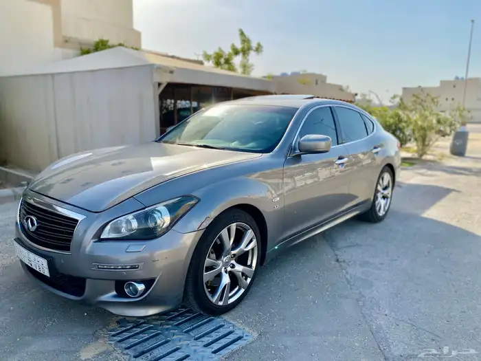 انفنتي 2015 Q70 0