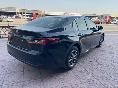 تويوتا كامري بنزين استاندر سعودي 2025 اصفار 3