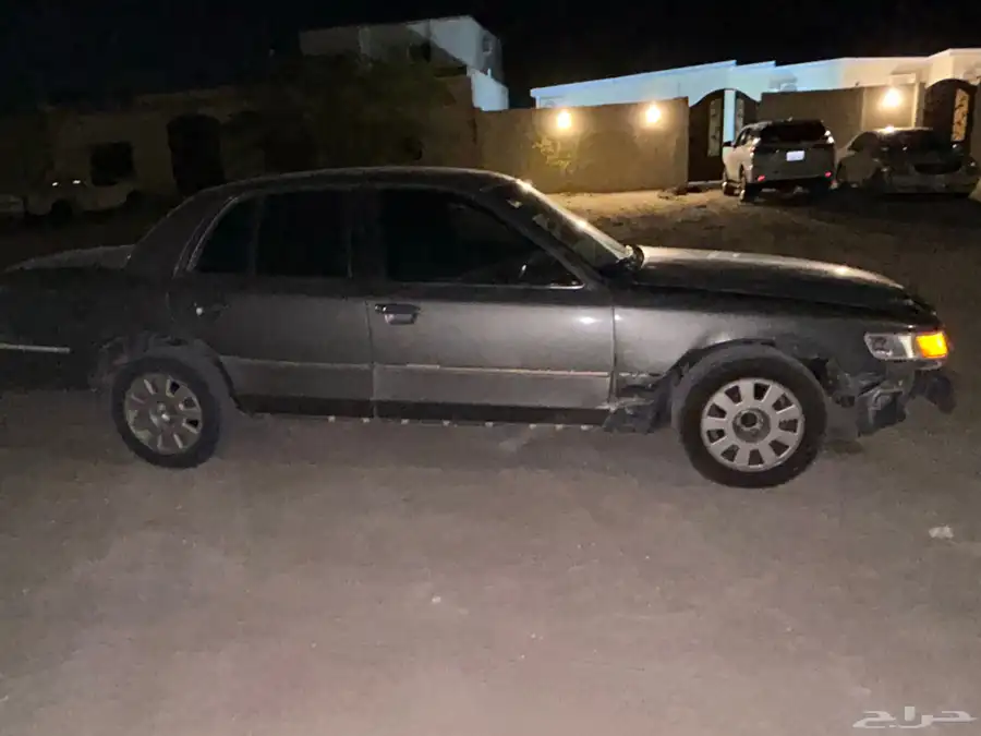 فورد ماركيز 4