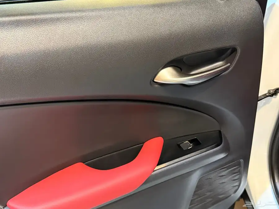 لكزس UX200 F sport 2023 (( بحالة ممتازة )) 19