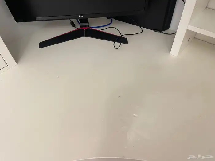 مكتب زاويه من ايكيا 6