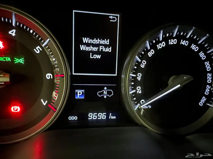 لاندكروزر vxs grand touring بريمي 17