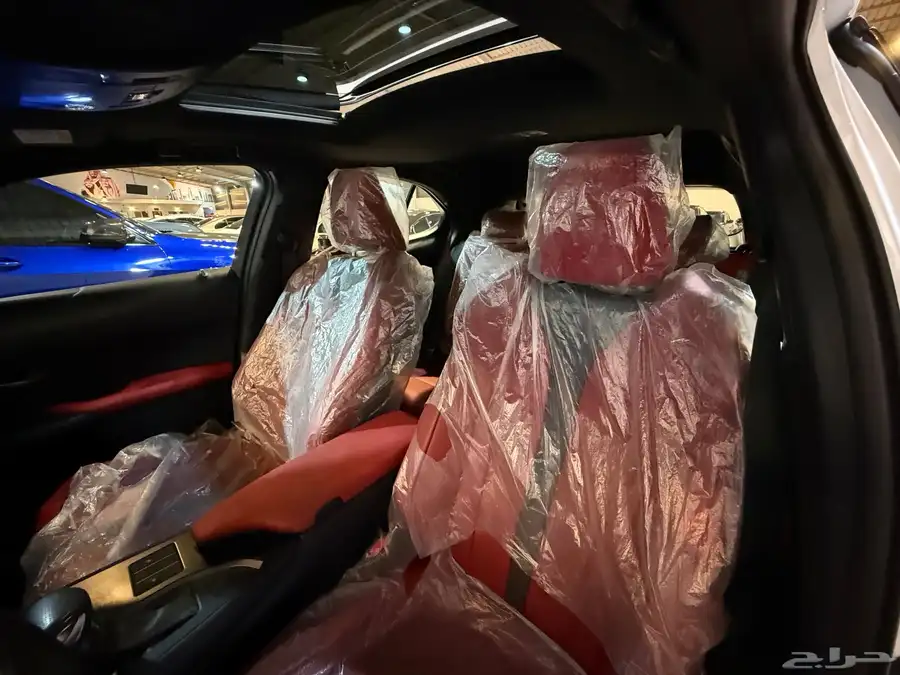 لكزس UX200 F sport 2023 (( بحالة ممتازة )) 13