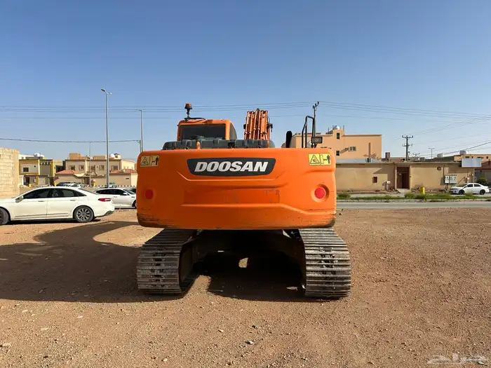 للايجار بوكلين دوسان225 حديث 2
