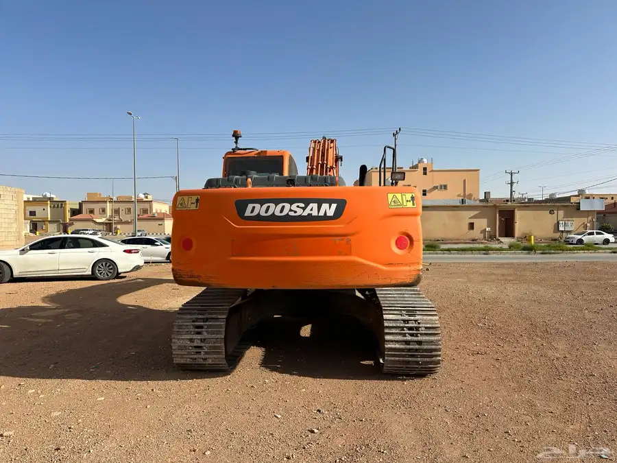 للايجار بوكلين دوسان225 حديث 2