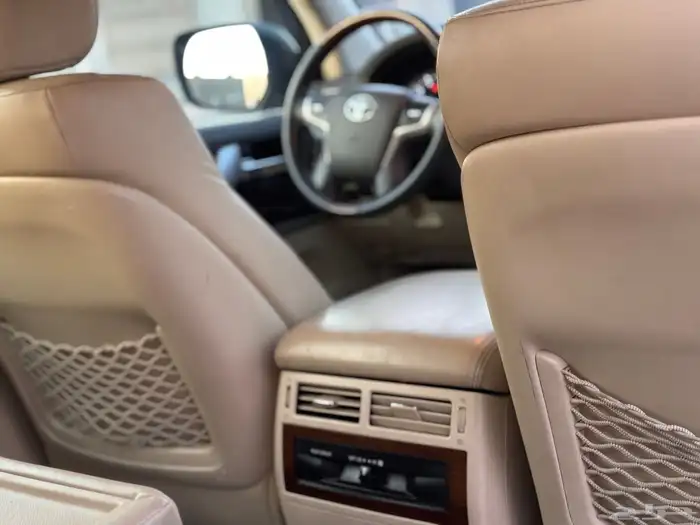 لاندكروزر VXR 2016 24