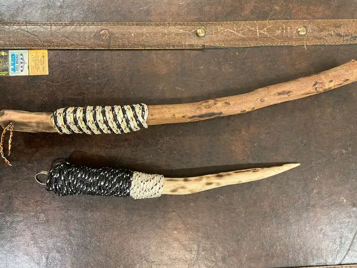 عجره صنع يدوي من شجرة الكينا 0