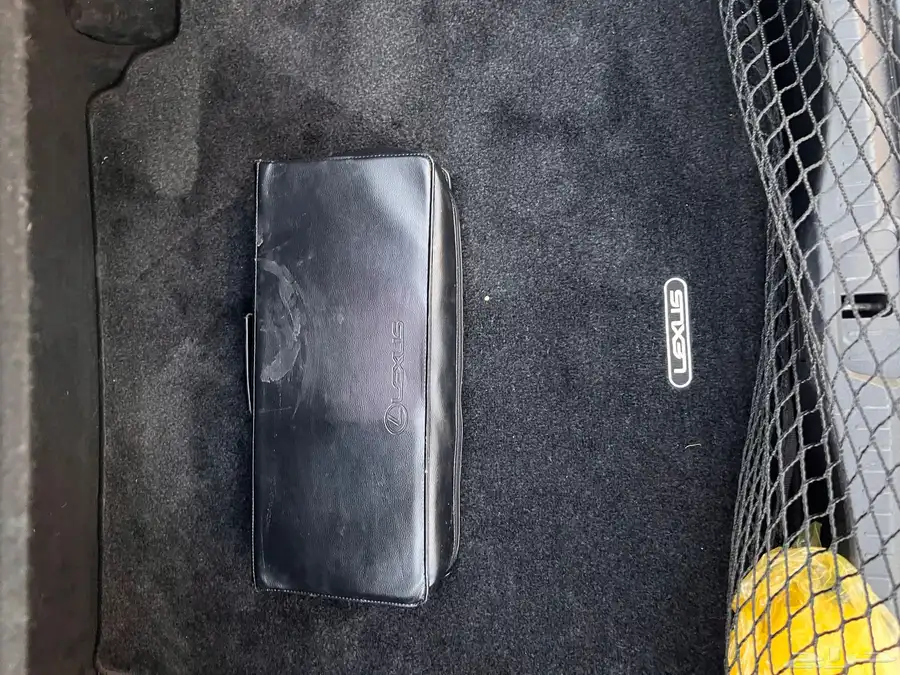 لكسزس Ls460 لارج ممشى 180 الف 40