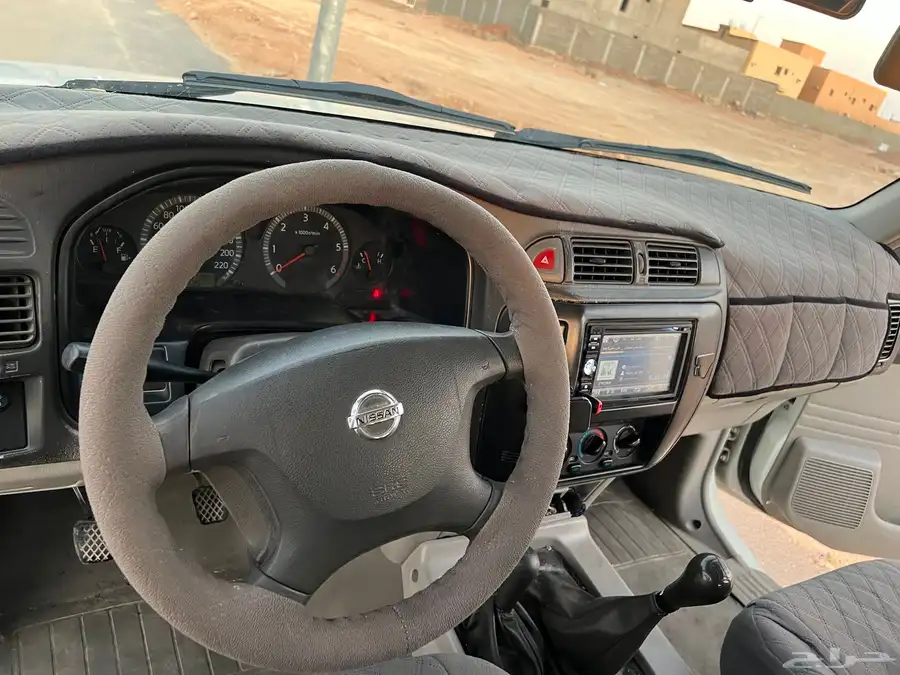 نيسان بترول سفاري 2003 3