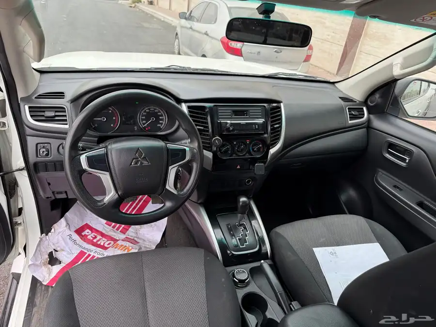 ميستوبيشي_L200_فل_2022_اتوماتيك 32