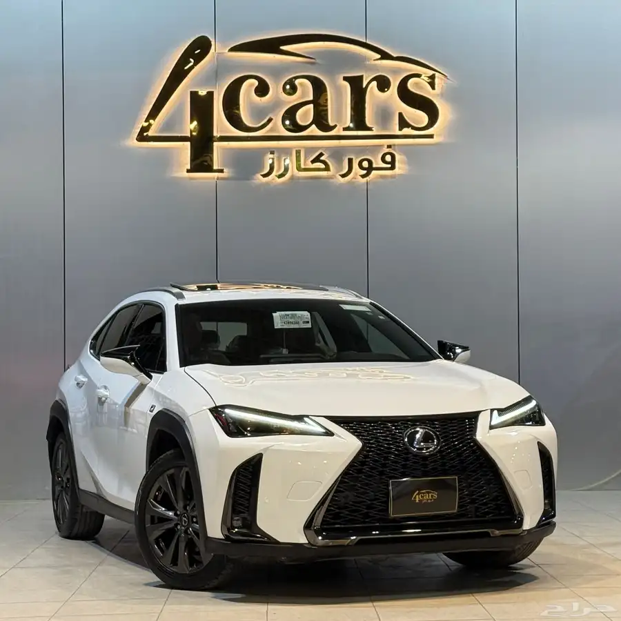 لكزس UX200 F sport 2023 (( بحالة ممتازة )) 1