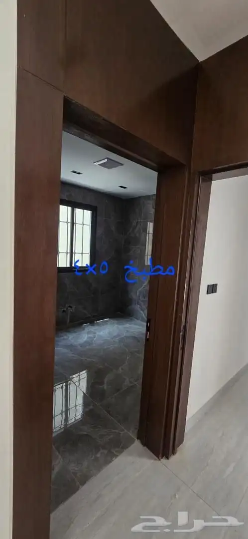شقة للايجار في حي الندوة 4