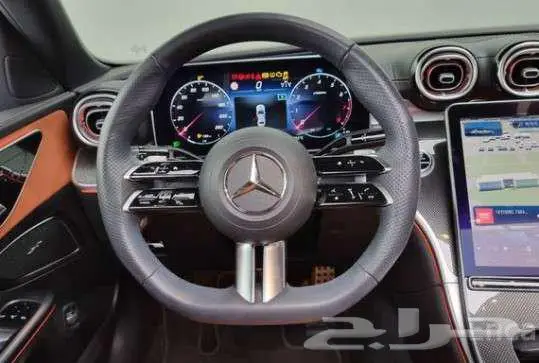 مرسيدس C300 2023 8