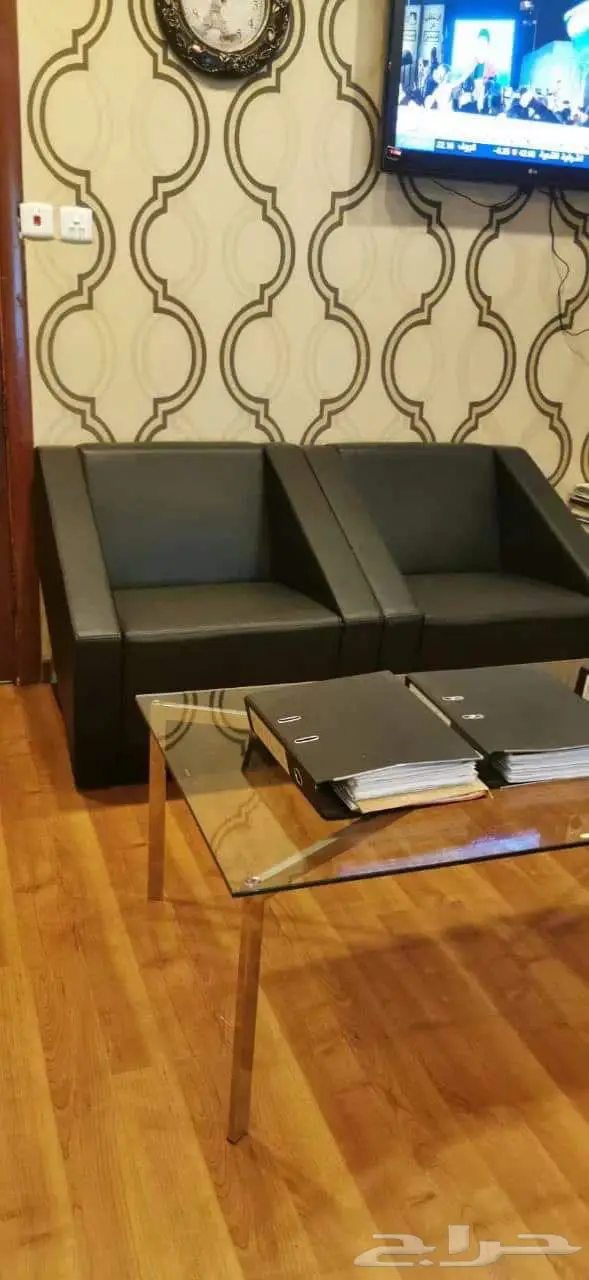 فخم و مريحة كنب مكتبي متوفر في كل مقاس و ألوان مع زمان 21