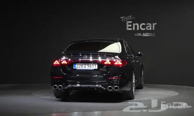مرسيدس E53 موديل2025 3