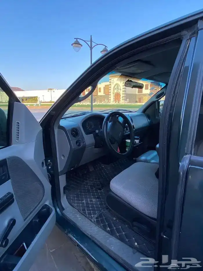 فورد f150 2006 غمارة وربع 8