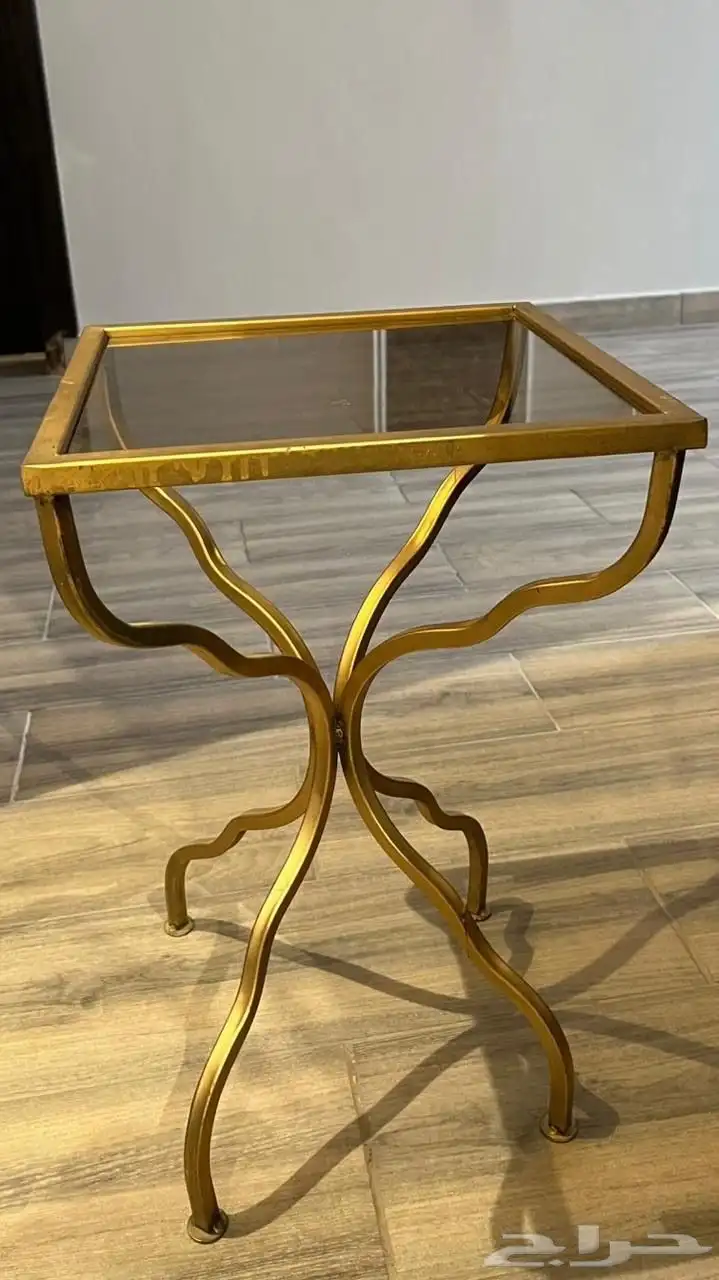 طاوله مع اربعه خدمه 200 1