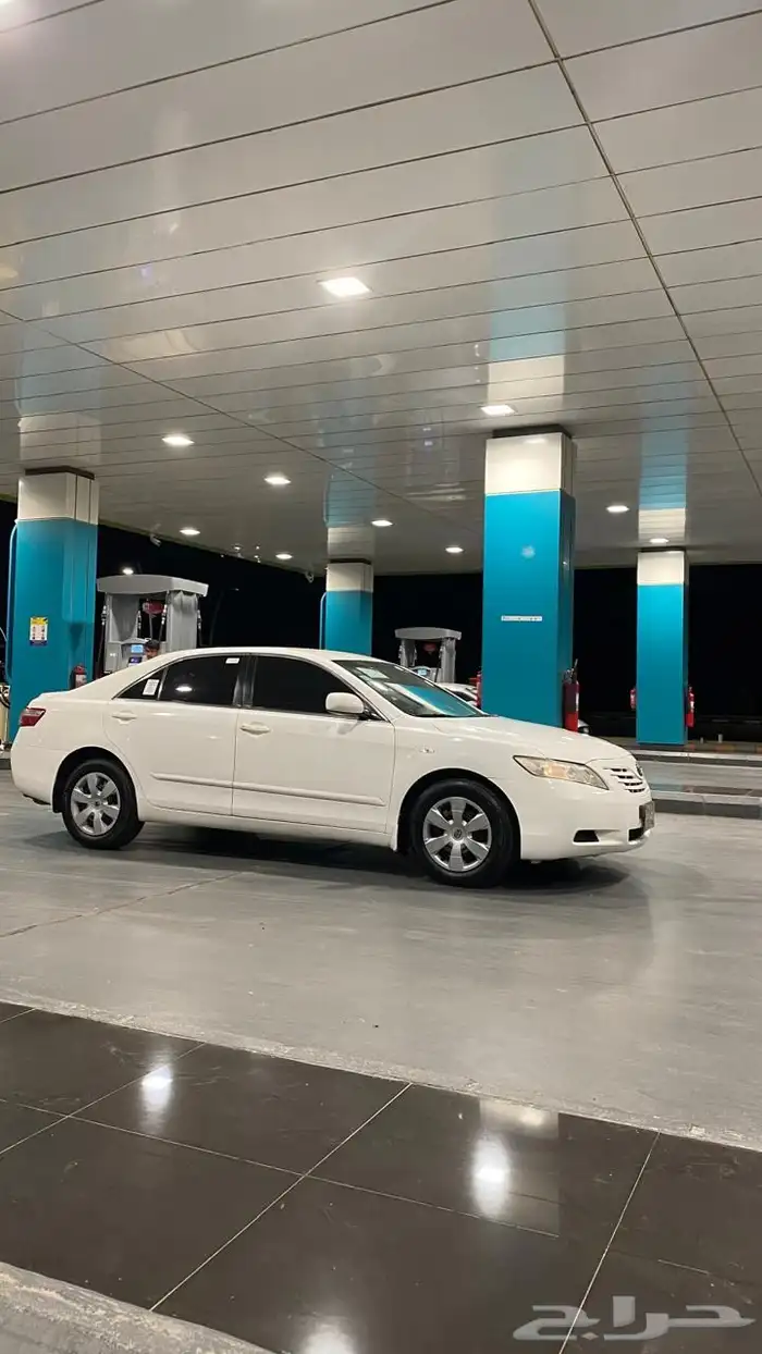 للبيع كامري 2008 10