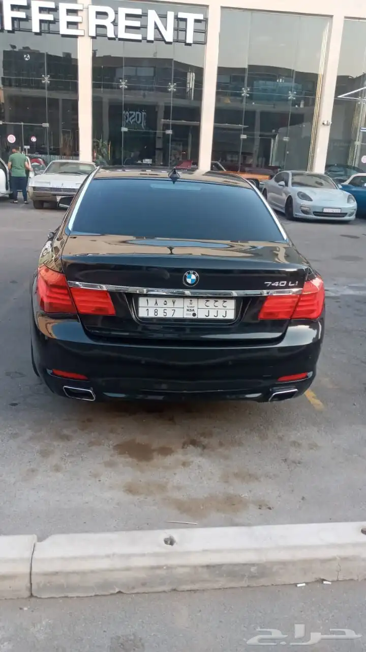 BMW 2012 740IL 3