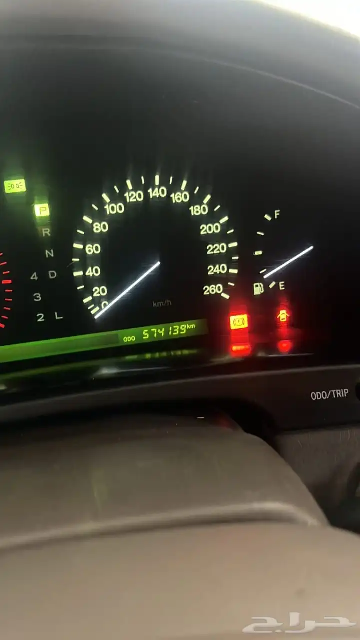 لكزس LS400 1