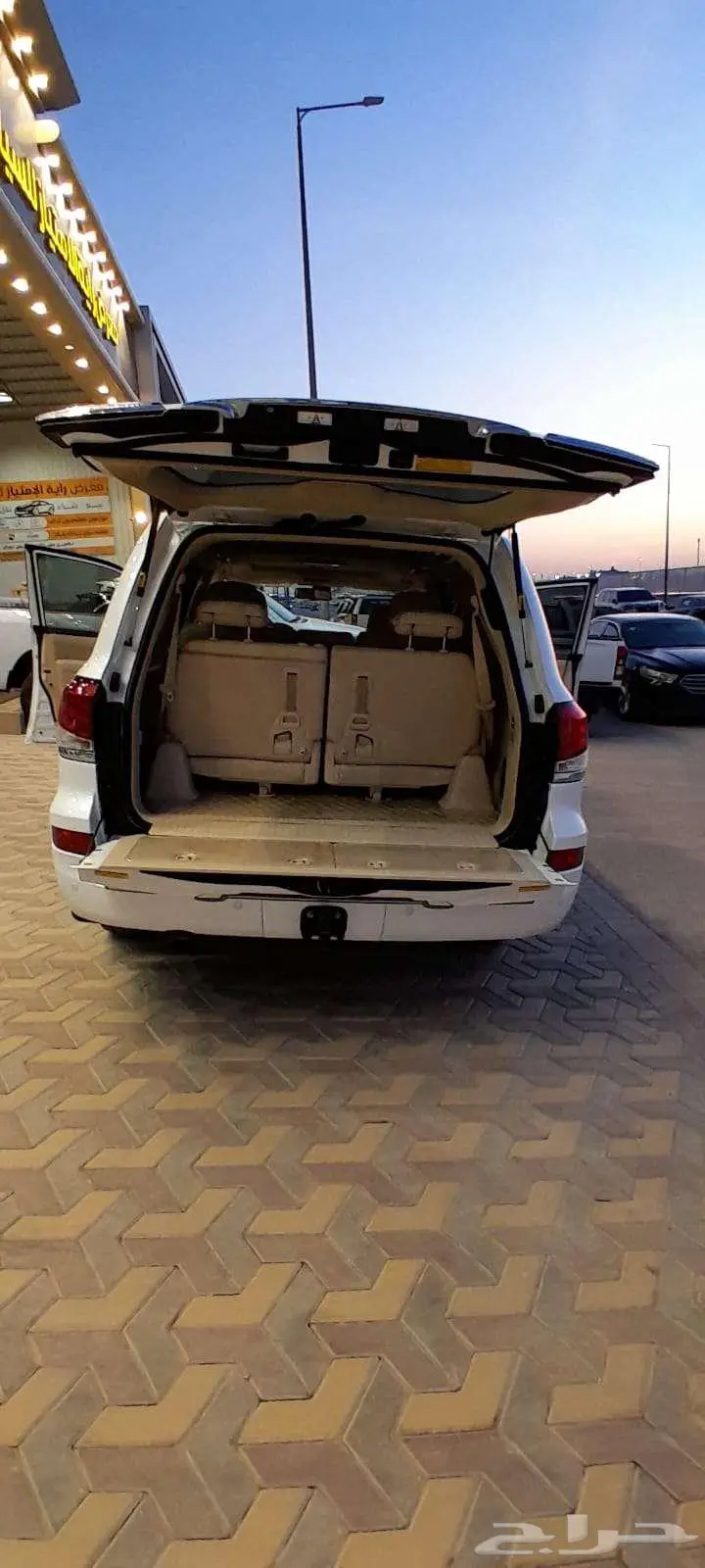 منوة المستخدم LX570 سعودي السعر 150 11