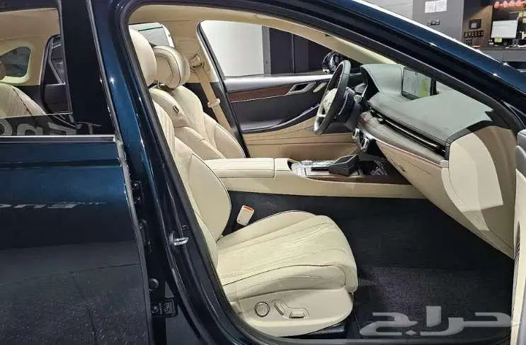 جينيسيس G80 2022 10