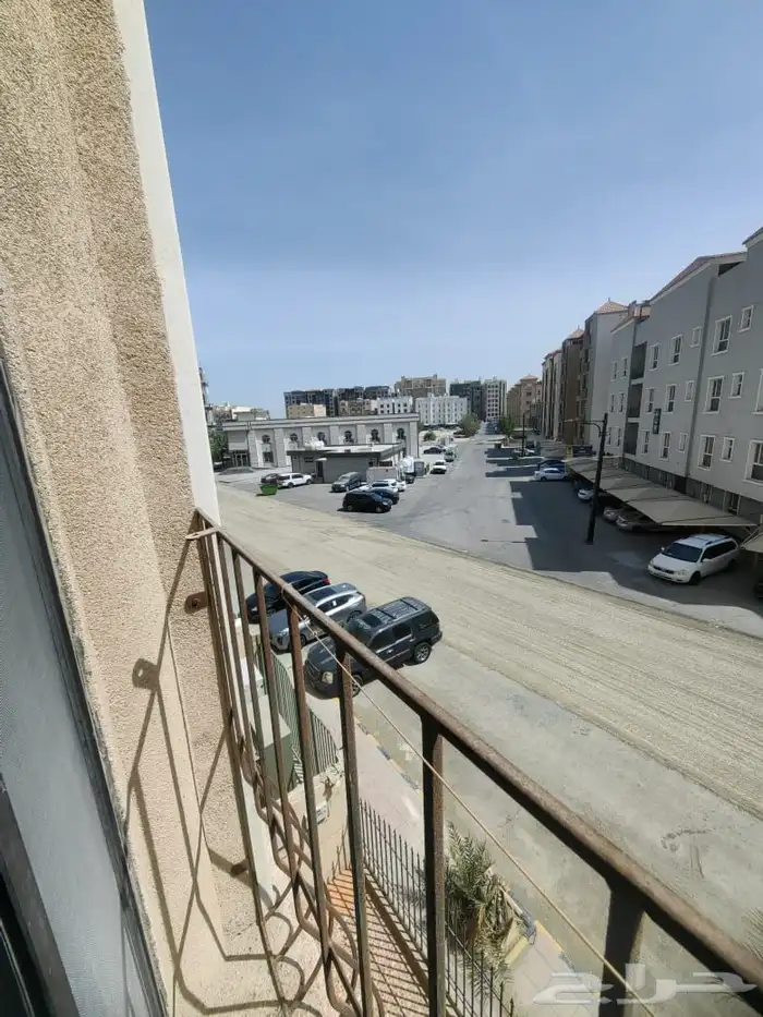 شقة الإيجار إشبيليا الحمراء موقع مميز 4
