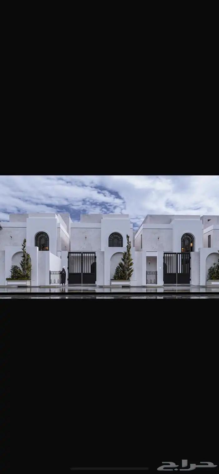 مطلوب مصور عقارات 0