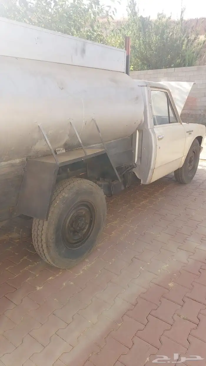 لمحبي السيارات التراثيه للبيع ددسن (نيسان جنيور) موديل 1978 5