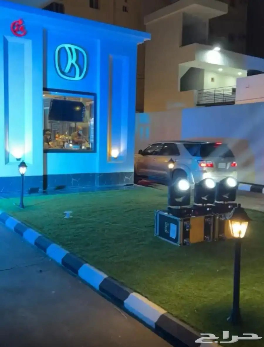 افتتاحات صوتيات شاشات 12