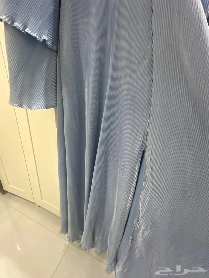 فستان مناسبات راقي وكلن بيسألك عنه 1