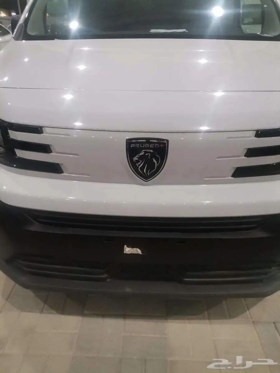 بيجو بارتنر فان بضاعة موديل 2025 10