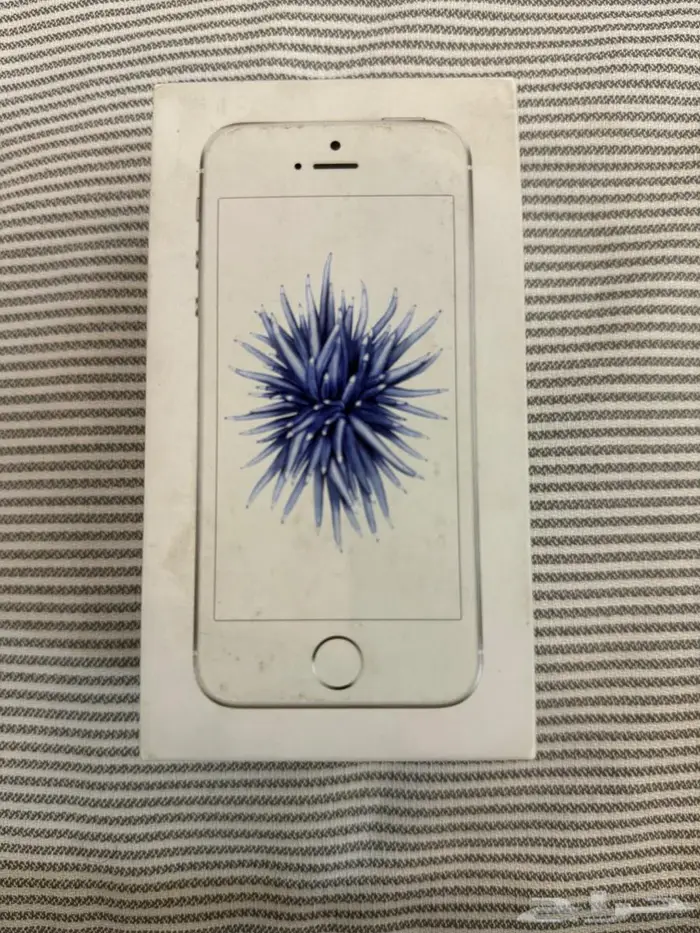 ايفون se حجم 64 0