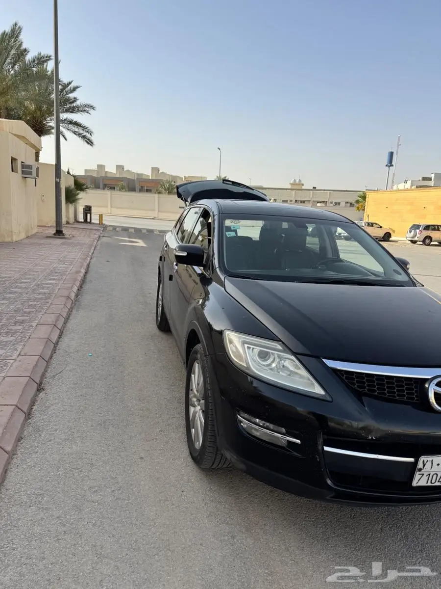 Cx9 عائلية 7 مقاعد حالة ممتازة صيانات توكيل 1