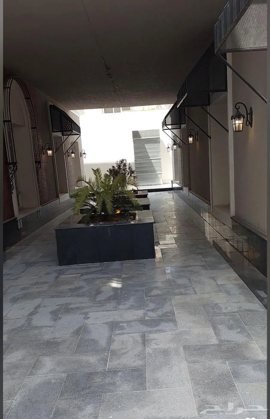 شقه للبيع الماجديه النرجس 142 19