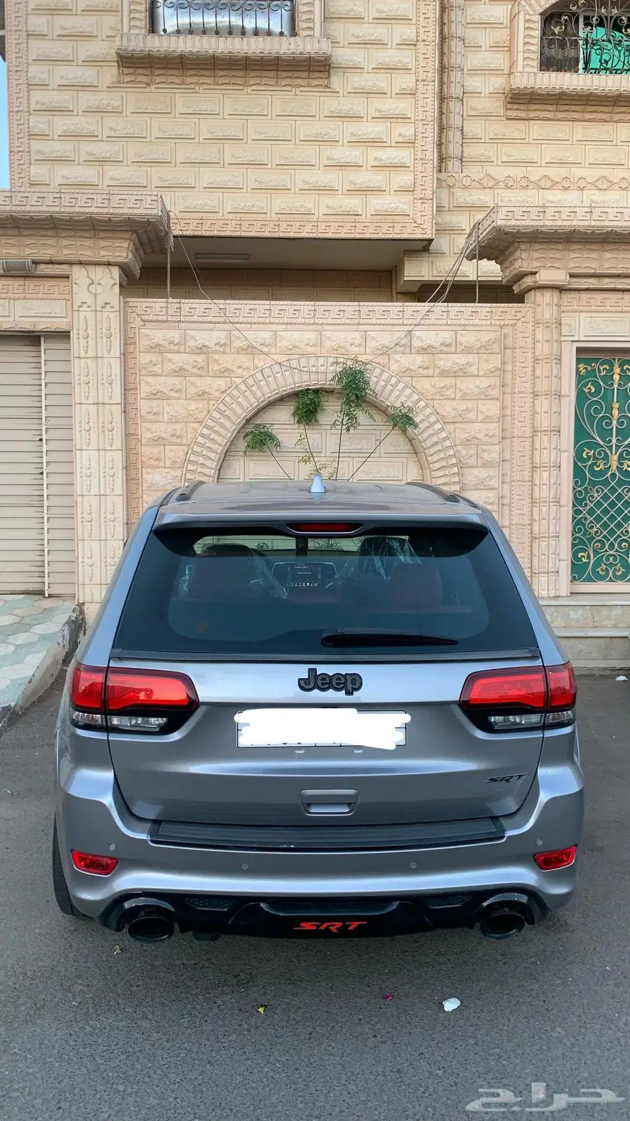 للبيع جيب جراند شيروكي SRT 2015 3