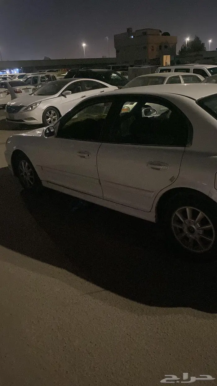 سياره سوناتا موديل 2002 جير عادي حالتها ممتازه دور وامشي 3