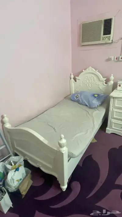 عفش كامل بحالة ممتازة 20
