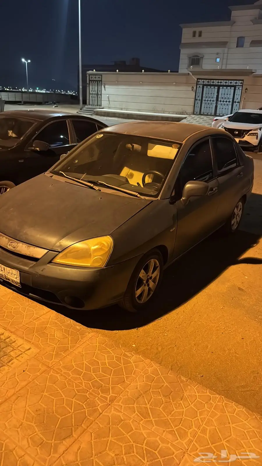 سزوكي لينا 2003 1