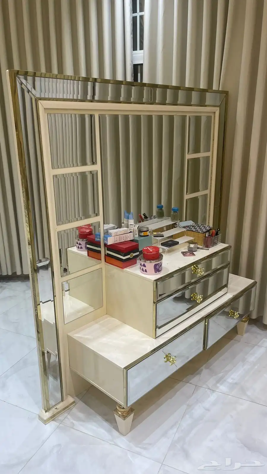 تسريحة جديده ماركة شانيل لها سنتين الطول 174 في 174 1