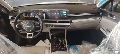 كيا k5 نص فل 2025 قير اوتماتيك بنزين 0